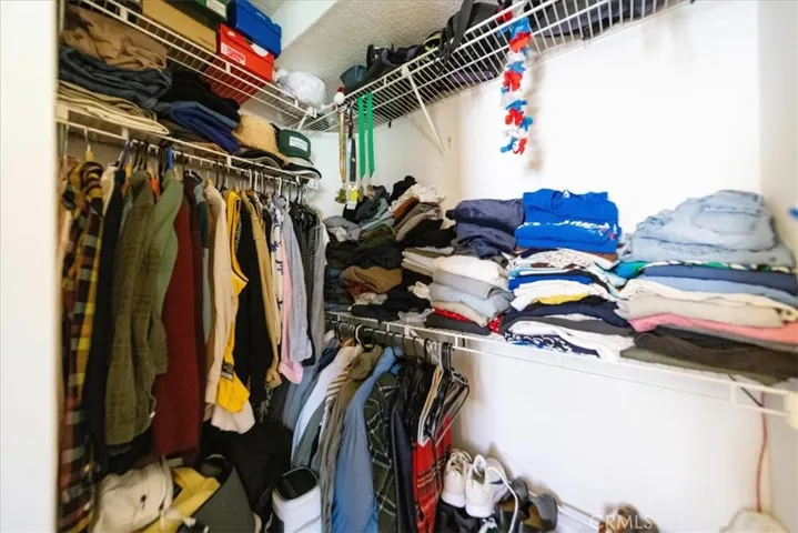 WALK IN MASTER CLOSET