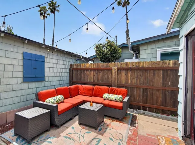 2009 Bacon Street, San Diego, California 92107