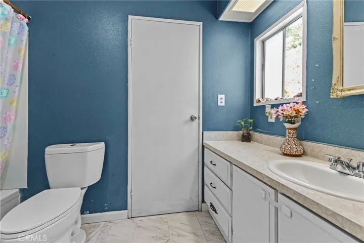 Secondary bathroom