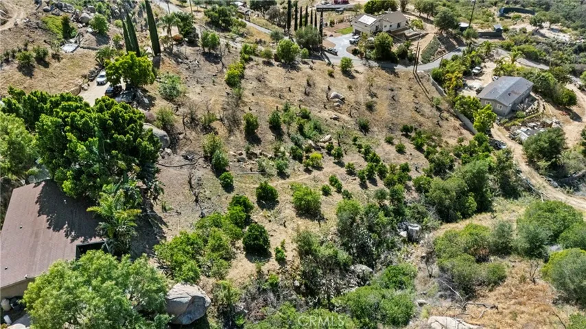 Aerial flat