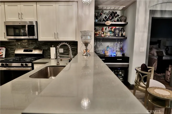 Kitchen counter