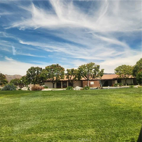 24600 Mountain Avenue 92, Hemet, California 92544