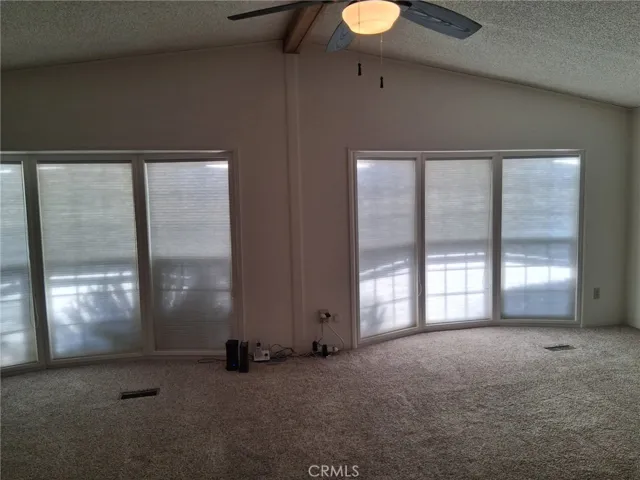 24600 Mountain Avenue 92, Hemet, California 92544