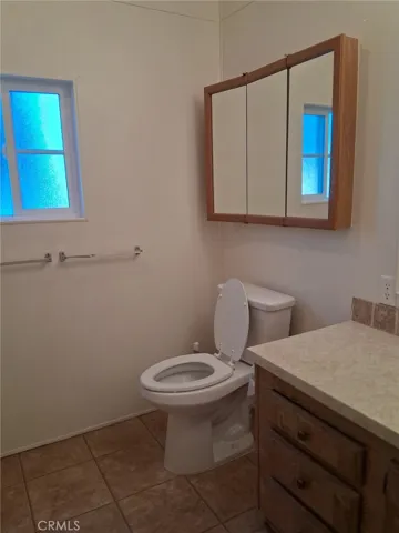 24600 Mountain Avenue 92, Hemet, California 92544