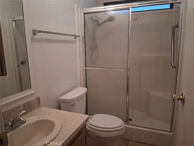 24600 Mountain Avenue 92, Hemet, California 92544