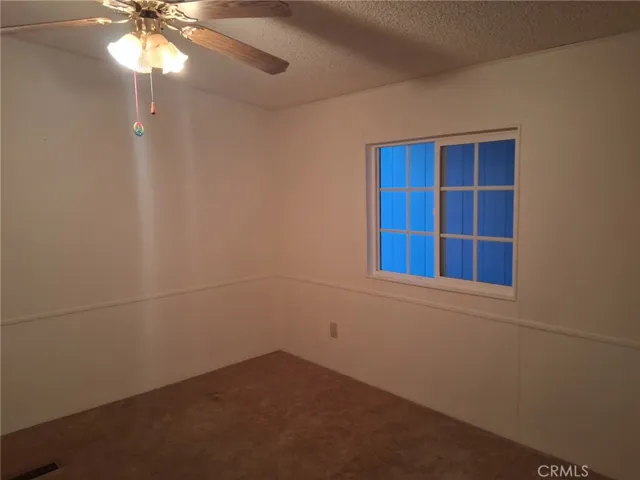 24600 Mountain Avenue 92, Hemet, California 92544