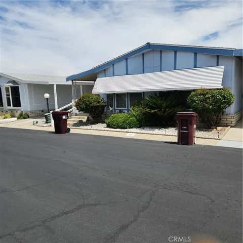 24600 Mountain Avenue 92, Hemet, California 92544