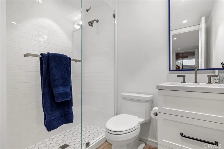 2428 The Strand, Hermosa Beach, California 90254