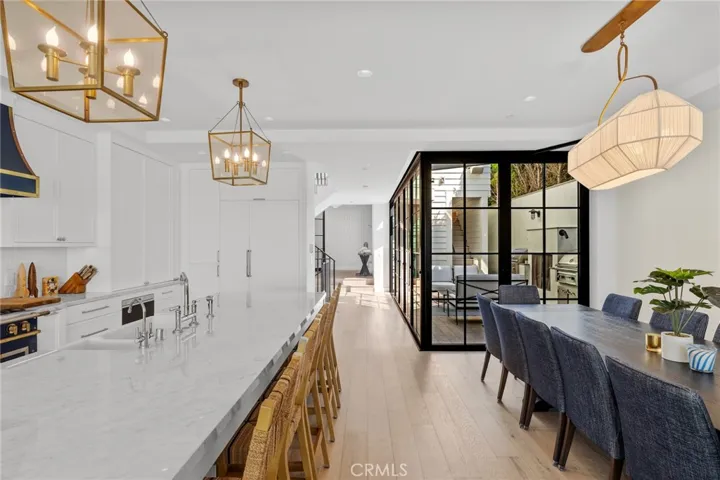 2428 The Strand, Hermosa Beach, California 90254