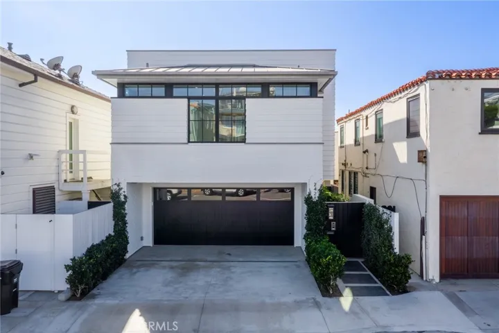 2428 The Strand, Hermosa Beach, California 90254