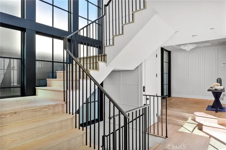 2428 The Strand, Hermosa Beach, California 90254