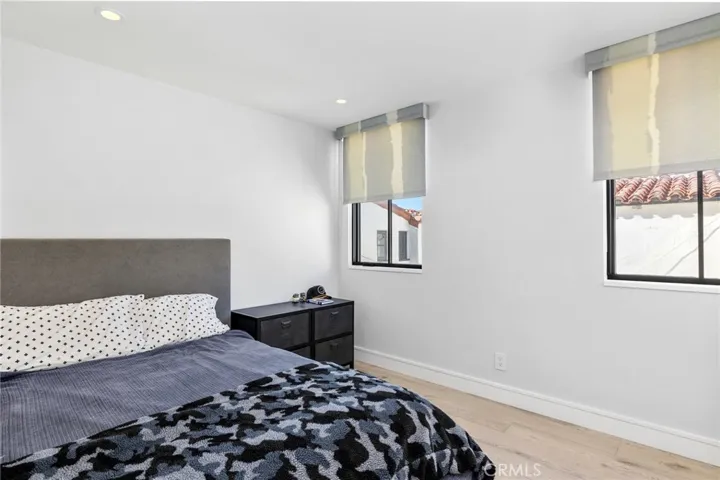 2428 The Strand, Hermosa Beach, California 90254