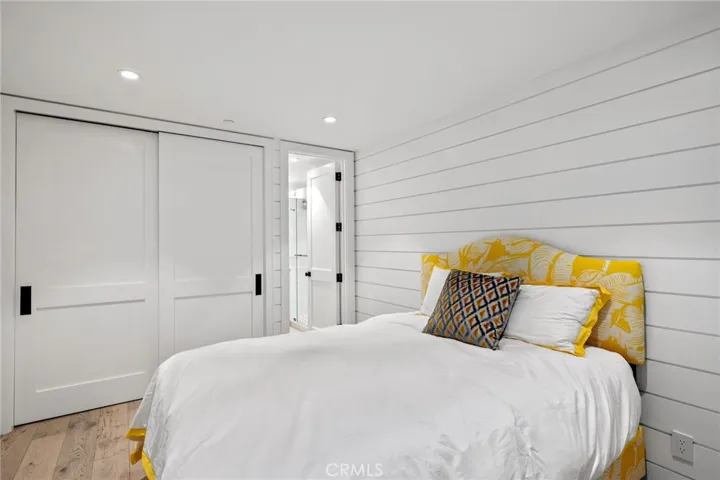 2428 The Strand, Hermosa Beach, California 90254