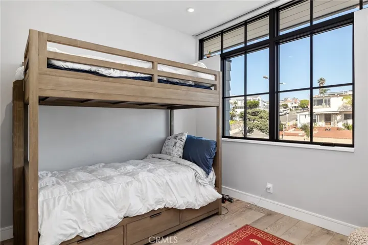 2428 The Strand, Hermosa Beach, California 90254