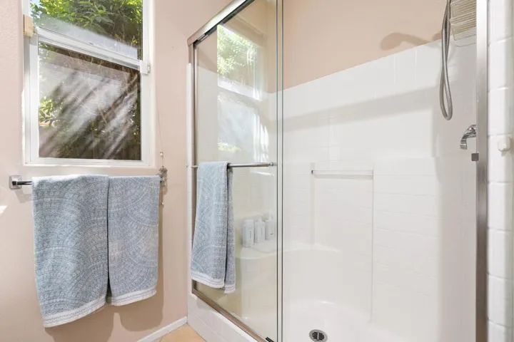 51-web-or-mls-8M4A6495