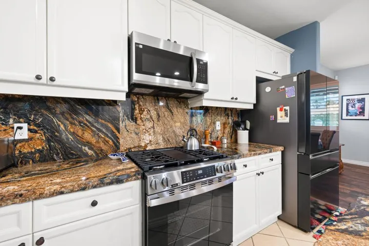 33-web-or-mls-8M4A6608