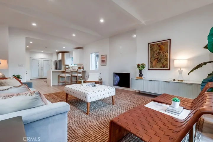 4016 6th Avenue, Leimert Park, California 90008
