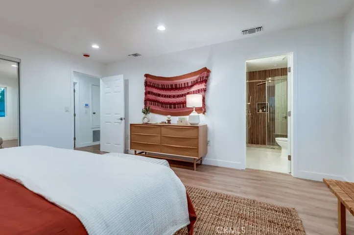 4016 6th Avenue, Leimert Park, California 90008