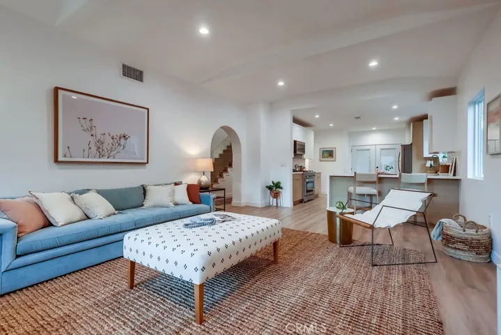 4016 6th Avenue, Leimert Park, California 90008