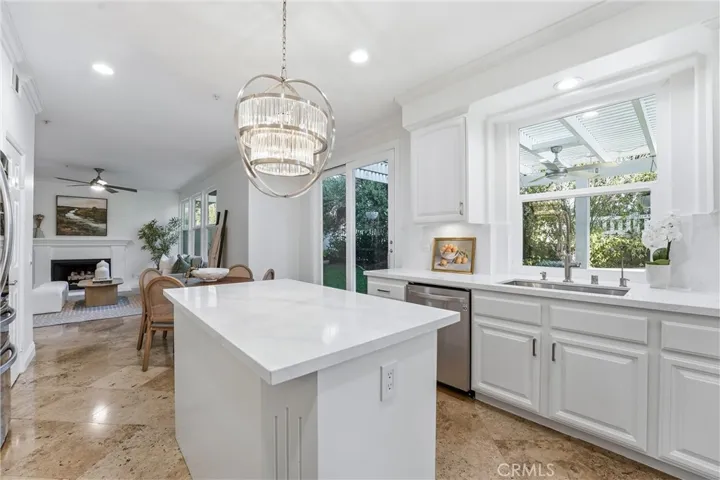 Gorgeous Chef's Kitchen