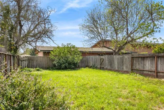 460 Rodriguez Street, Santa Cruz, California 95062