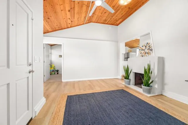 460 Rodriguez Street, Santa Cruz, California 95062