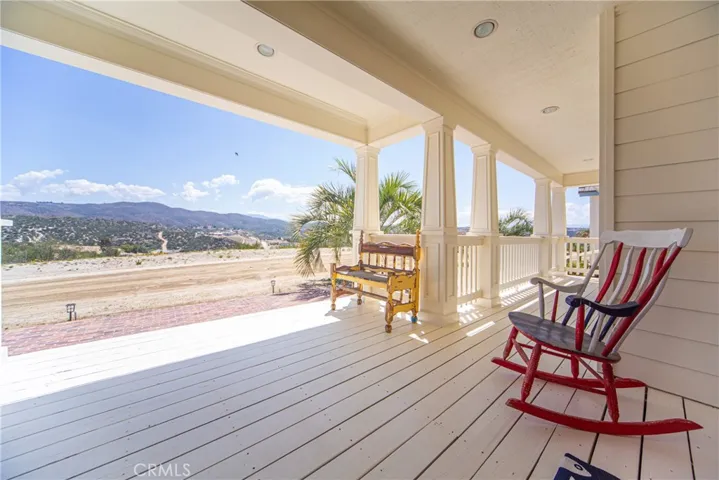 39911 Green Meadow Road, Temecula, California 92592