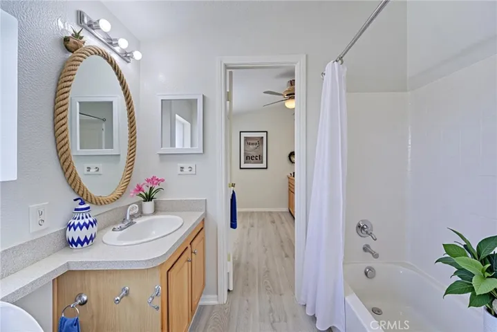 Jack & Jill bathroom VS