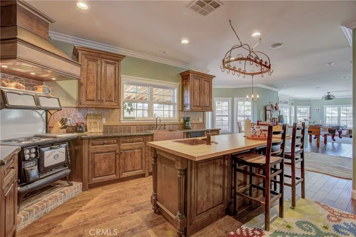 39911 Green Meadow Road, Temecula, California 92592