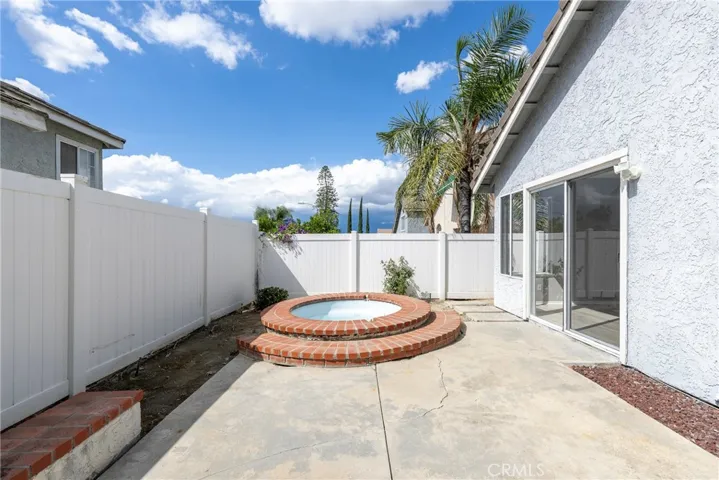 11486 Cardiff Lane, Loma Linda, California 92354
