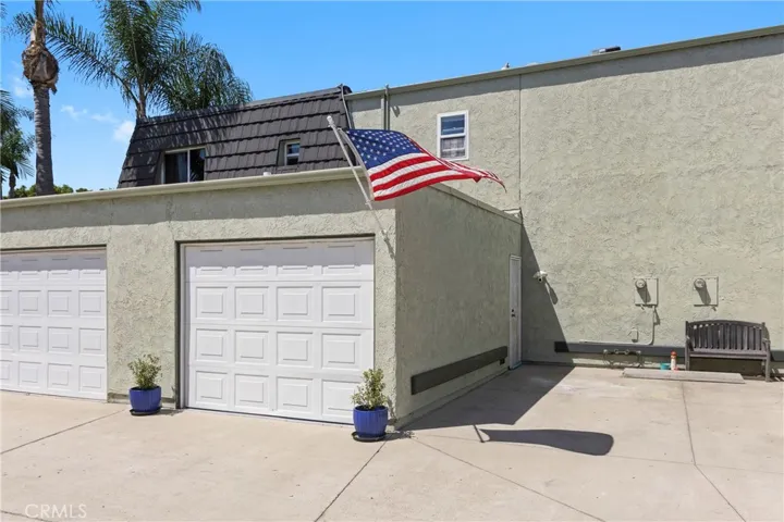 1632 Iowa, Costa Mesa, California 92626
