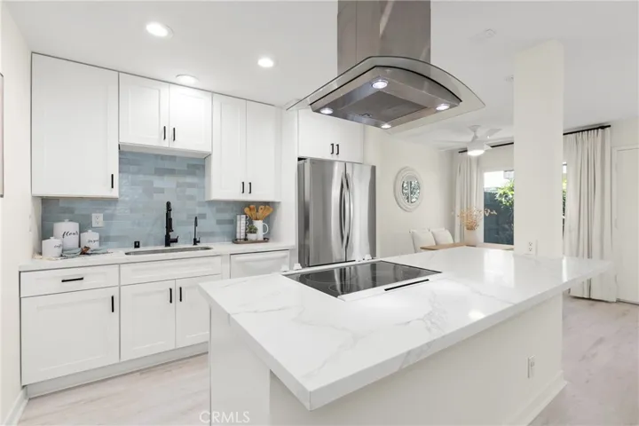 1632 Iowa, Costa Mesa, California 92626