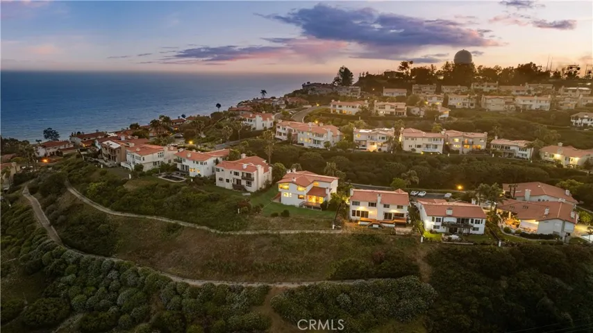 10 Avenue De Azalea, Rancho Palos Verdes, California 90275