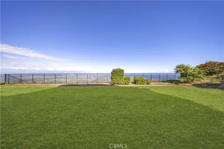 10 Avenue De Azalea, Rancho Palos Verdes, California 90275