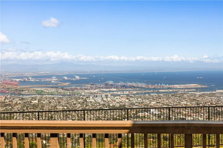 10 Avenue De Azalea, Rancho Palos Verdes, California 90275
