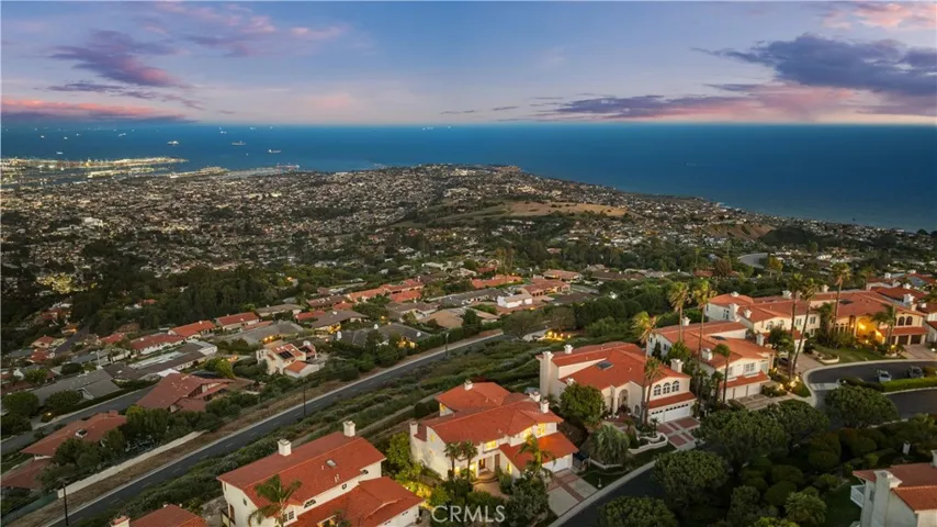 10 Avenue De Azalea, Rancho Palos Verdes, California 90275