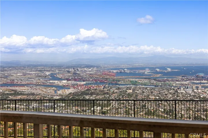10 Avenue De Azalea, Rancho Palos Verdes, California 90275