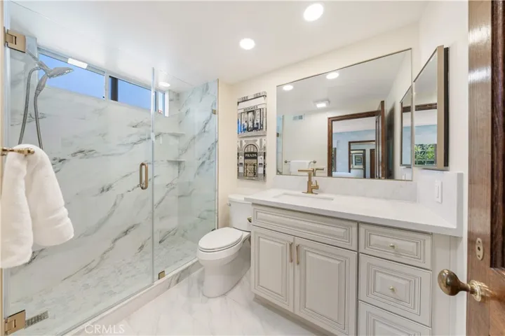 10 Avenue De Azalea, Rancho Palos Verdes, California 90275