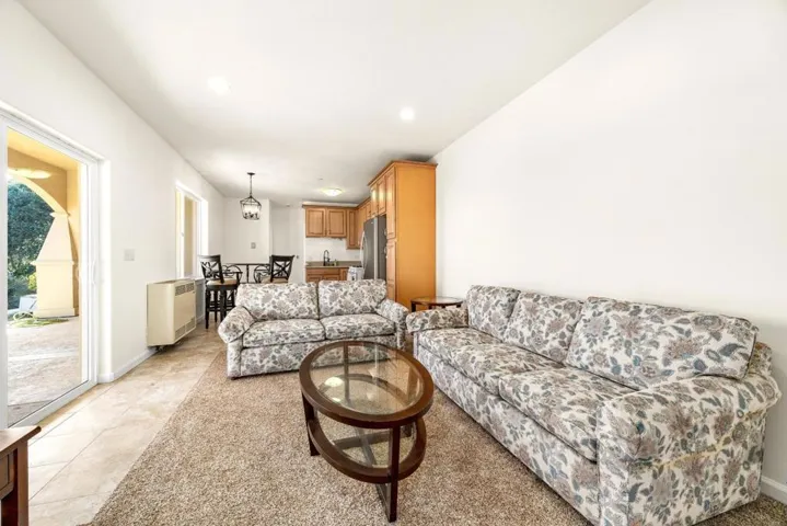 960 Smith Road, Watsonville, California 95076