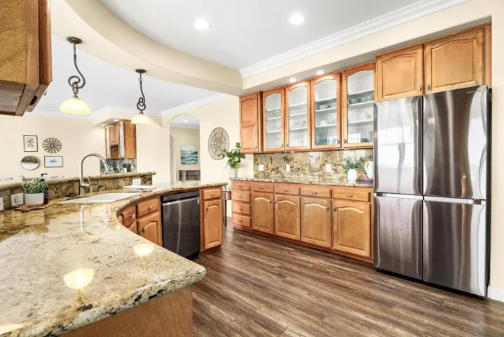960 Smith Road, Watsonville, California 95076