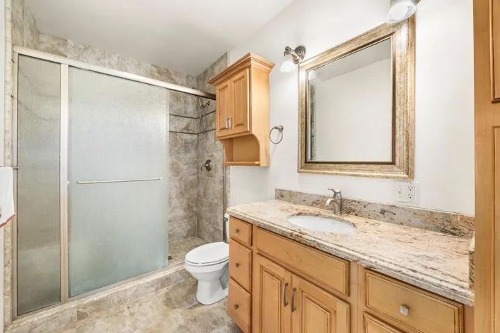 960 Smith Road, Watsonville, California 95076