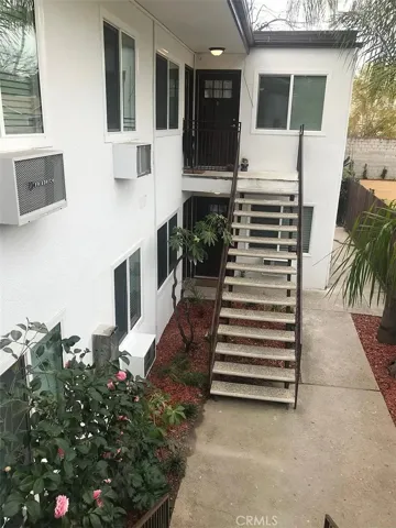 881 N Oakland Avenue 7, Pasadena, California 91104