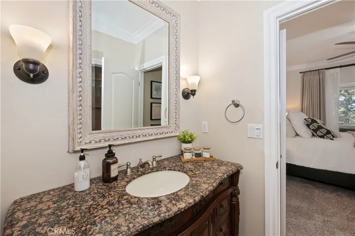 757 Nadelhorn Drive, Lake Arrowhead, California 92352