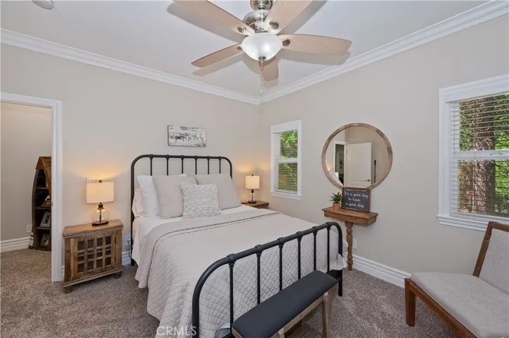 757 Nadelhorn Drive, Lake Arrowhead, California 92352