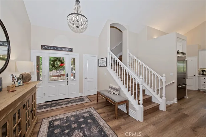 757 Nadelhorn Drive, Lake Arrowhead, California 92352