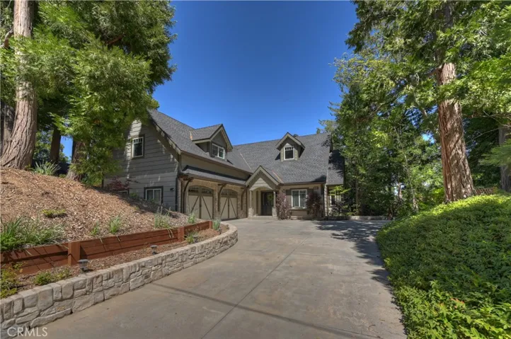 757 Nadelhorn Drive, Lake Arrowhead, California 92352