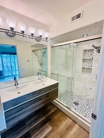 Main Bath