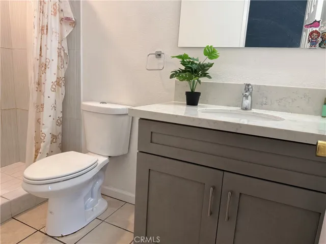 Main Bathroom