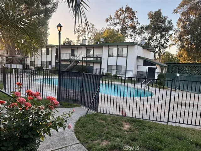HOA Pool