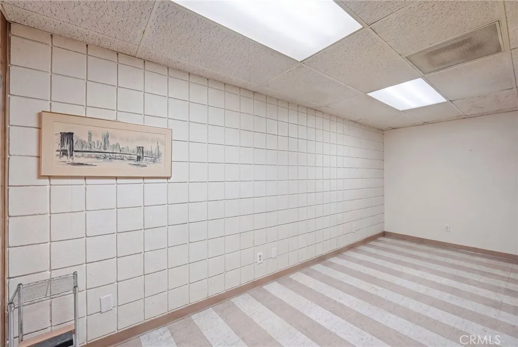 Digitally enhanced (cleared space) Room 3
